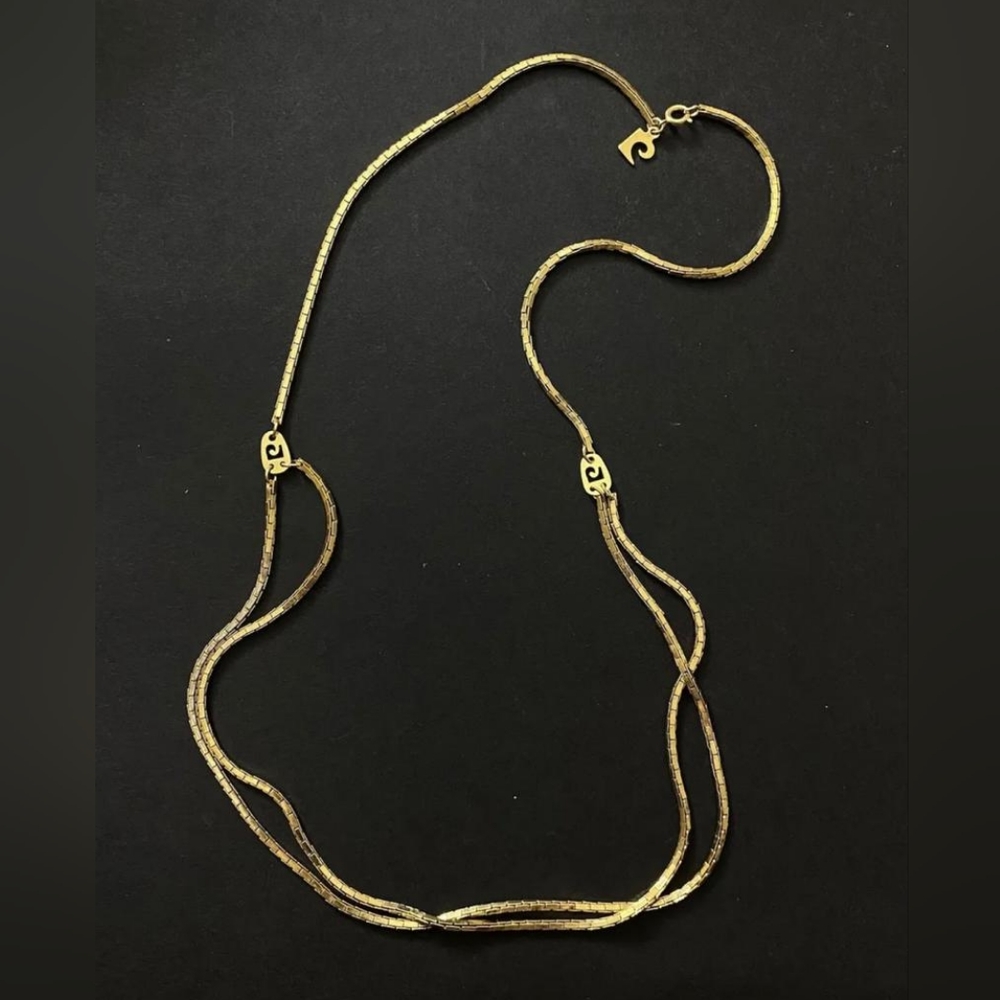 Vintage PIERRE   CARDIN  Gold Tone Chain Necklace